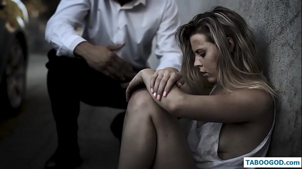 கிங்கி கதைகள்: வீடற்ற டீனேஜ் பெண்